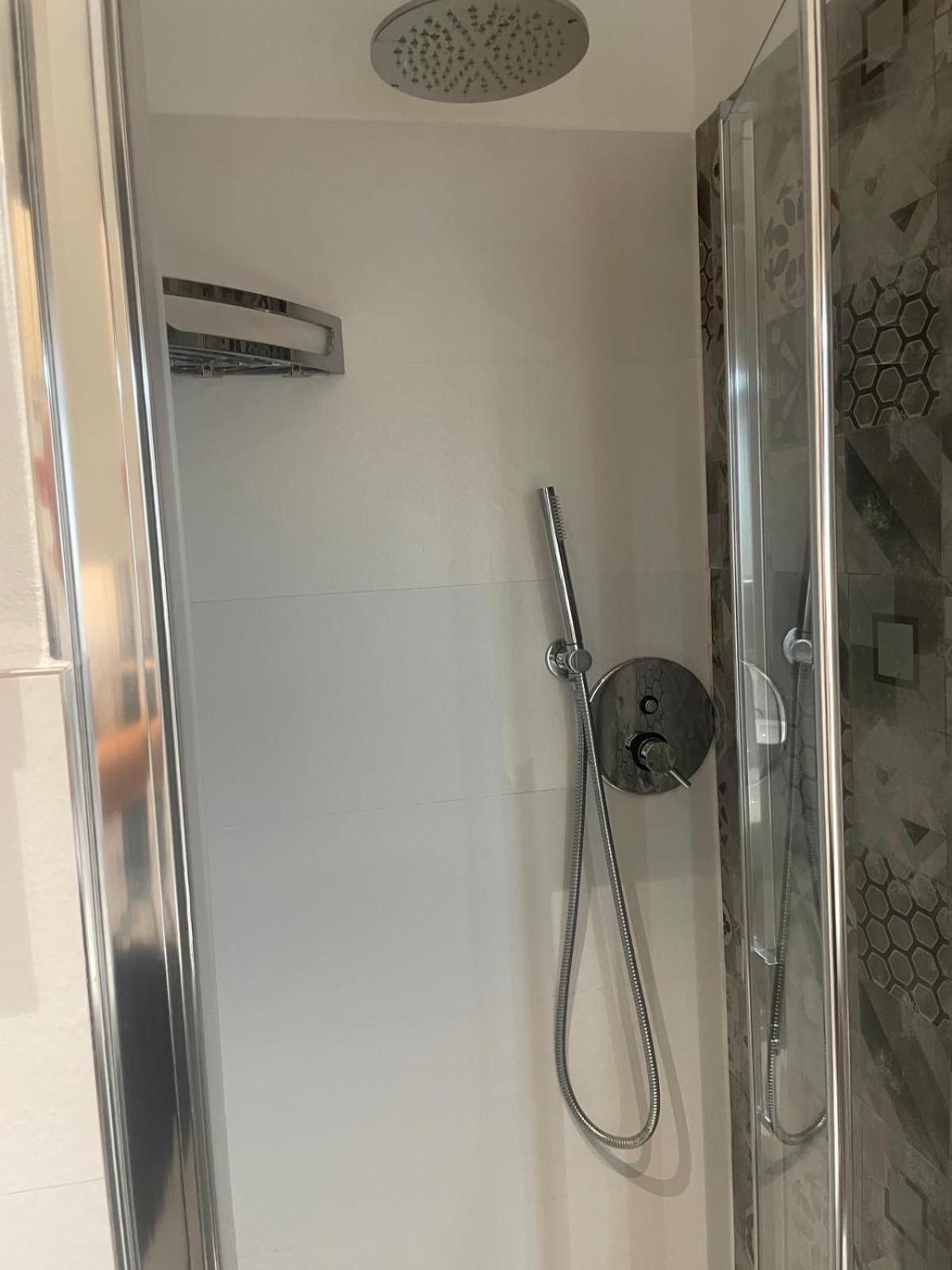 Drooms 4,0 Domotic Smart Self 24H,7 Vicino Treni Porta Susa E Centro Storico Торино Екстериор снимка