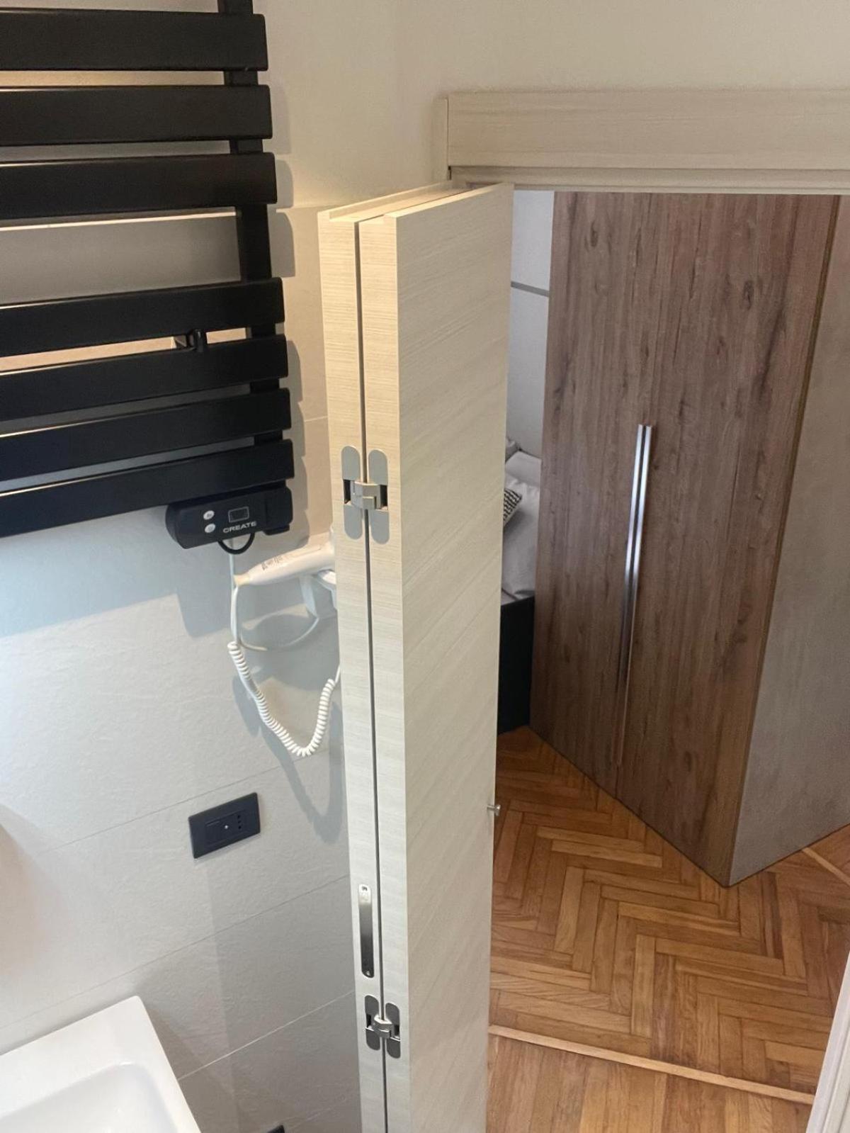 Drooms 4,0 Domotic Smart Self 24H,7 Vicino Treni Porta Susa E Centro Storico Торино Екстериор снимка